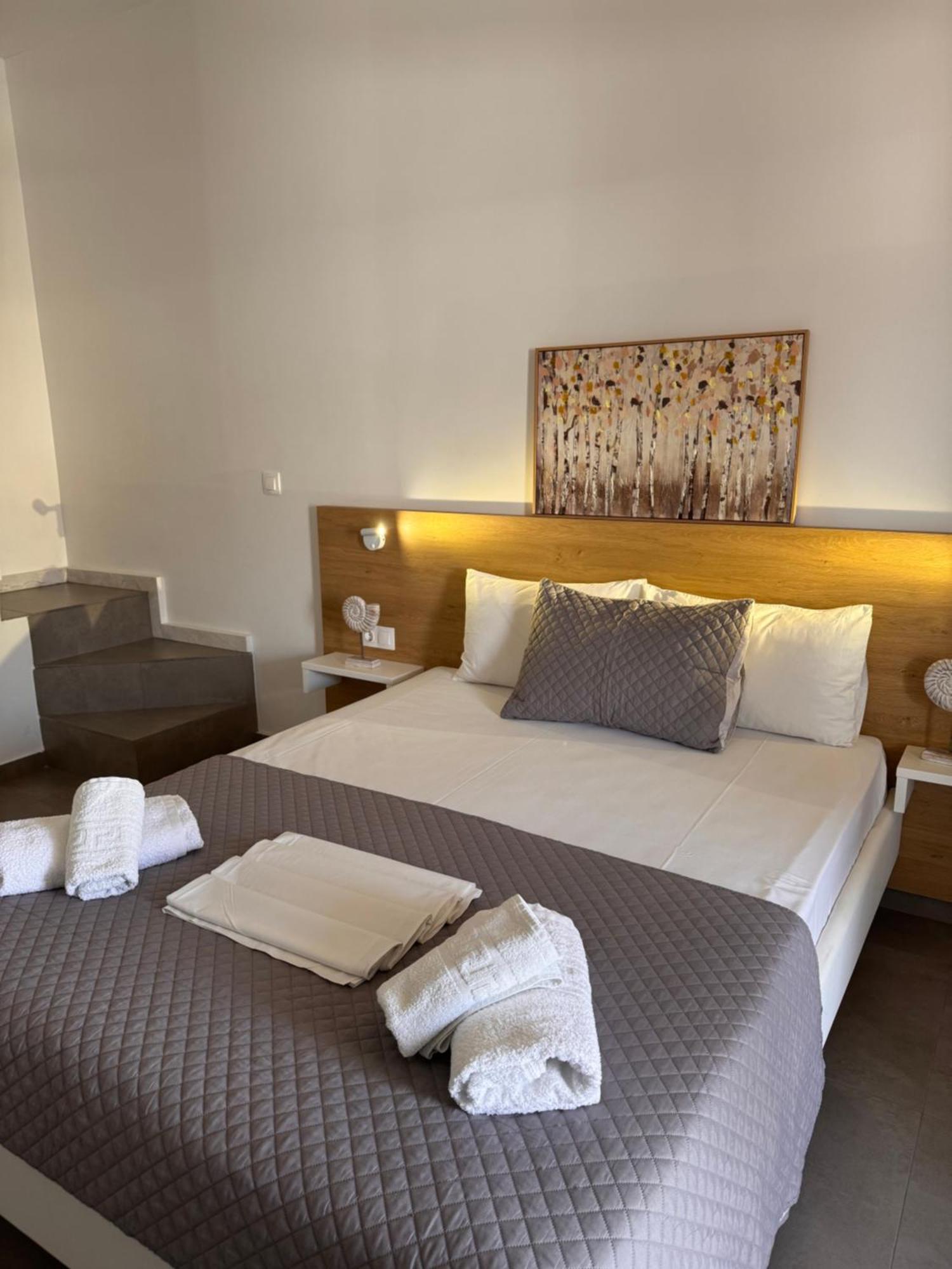 Villa Hara Suites Paralia Katerinis Bagian luar foto